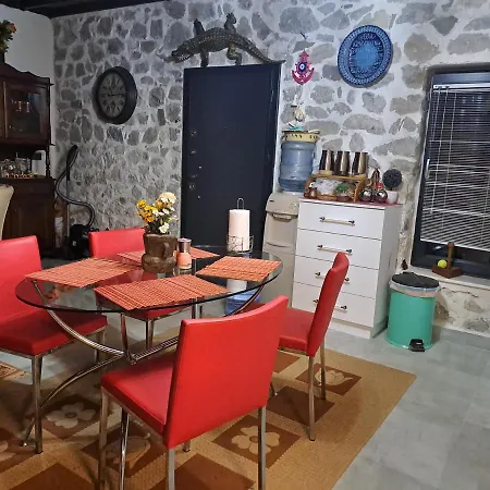 Chalet Ciftlik Ve Dag Evi - Canerbey